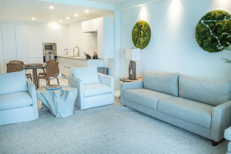 Living area with Smart TV