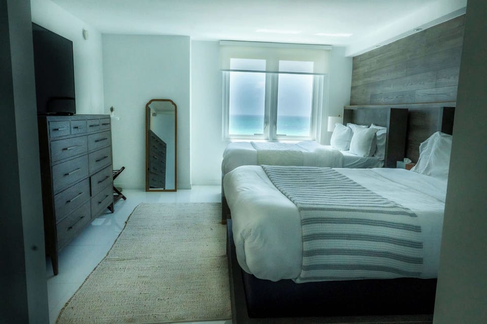 Bedroom with 2 queen beds and Smart TV