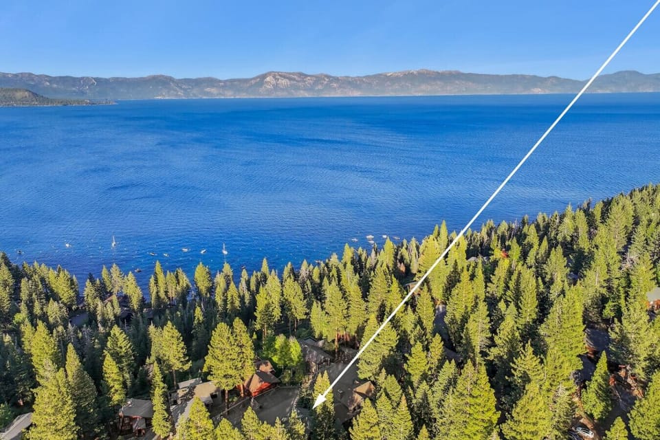 Located just a few blocks back from the lake perched on a quiet street in Dollar Point.