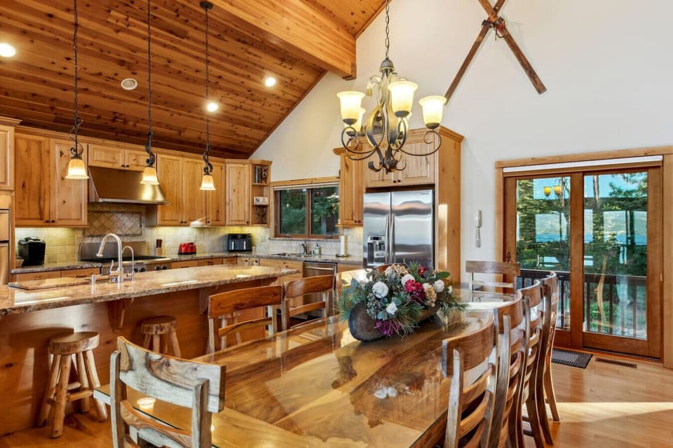 Nicely appointed gourmet kitchen with high-end stainless appliances.