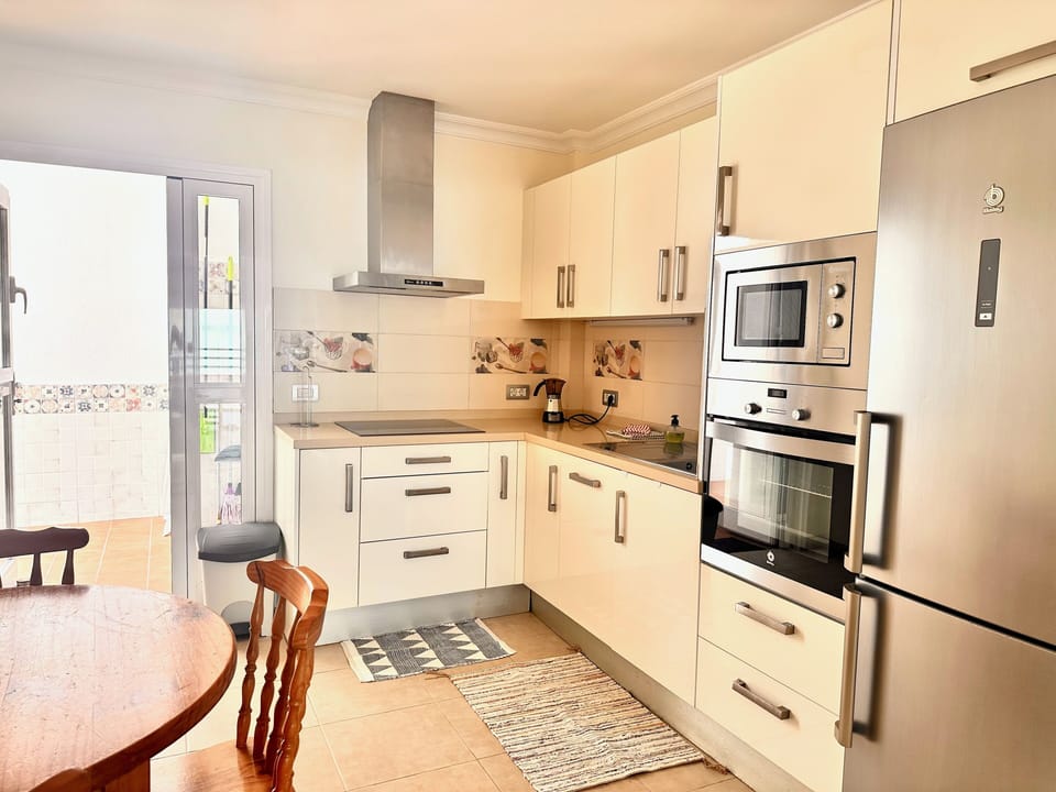 Kitchen - 4