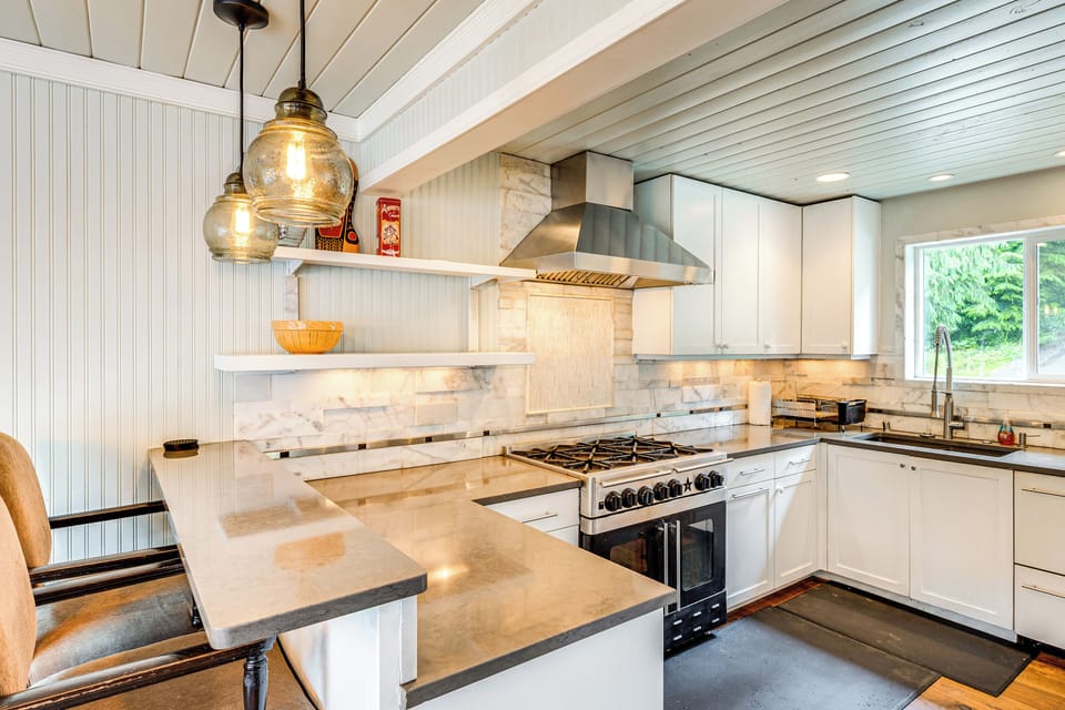 Kitchen | Cooking Basics | Complimentary Spices | Main Floor