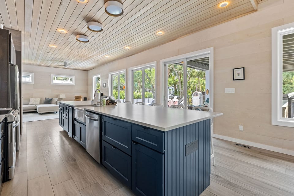 Kitchen - WhatUp Beach! | 26 22nd Ave | Isle of Palms, SC | IOP Escapes