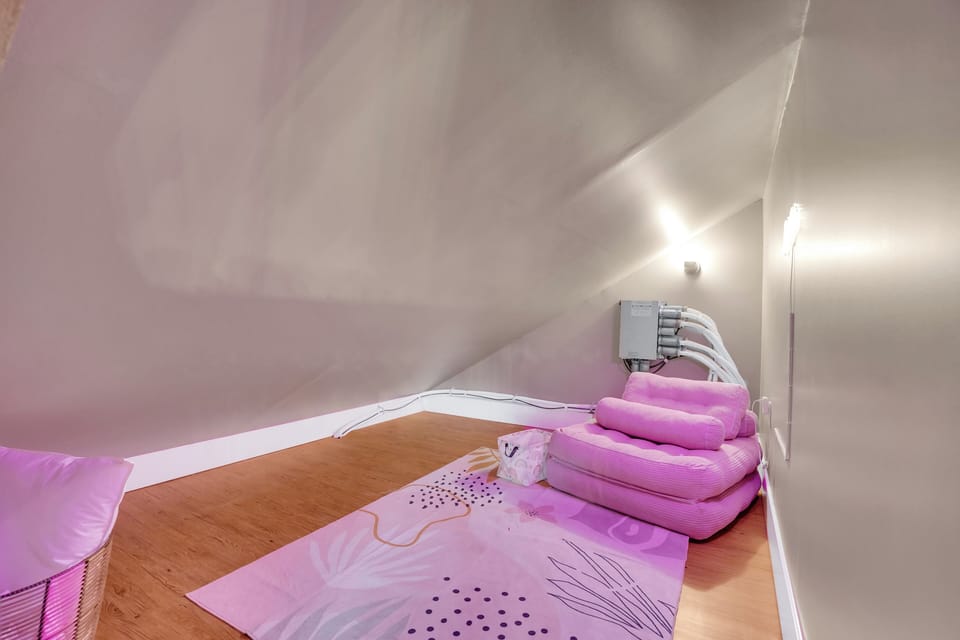 Why not have a Women's Cave when you have a Men's Cave!