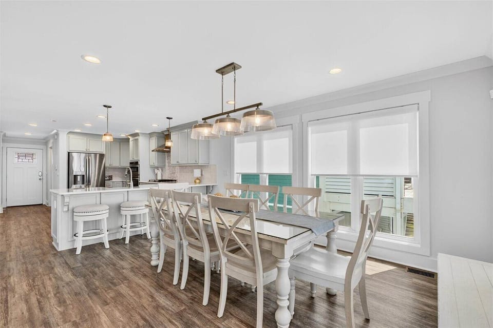 Dining- 1st Floor