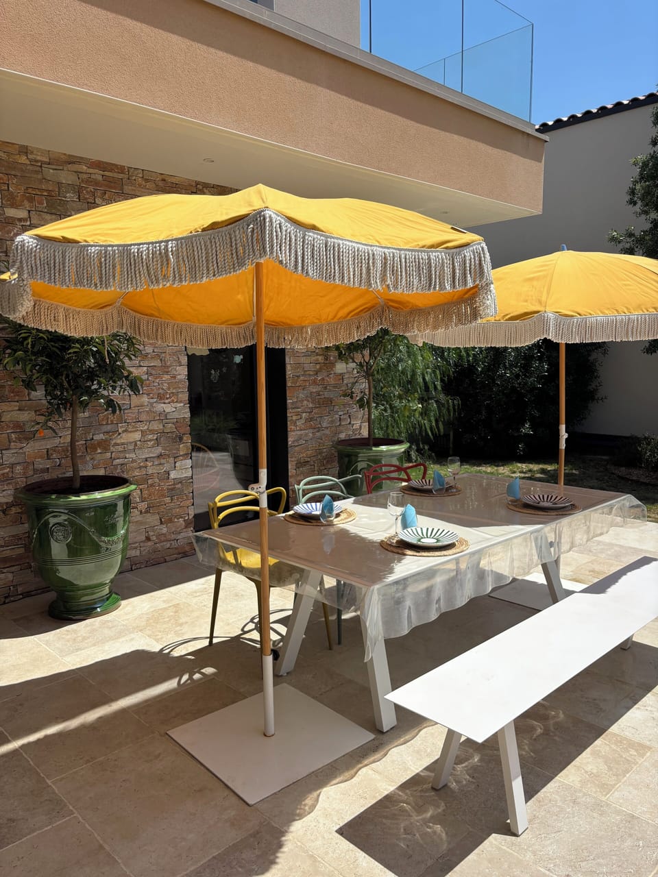 Outdoor dining