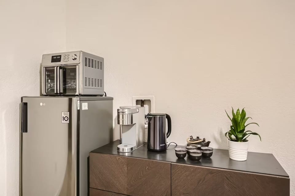Kitchenette