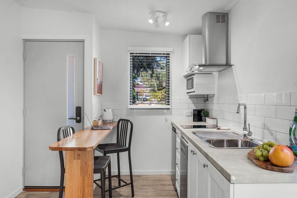 Modern kitchen