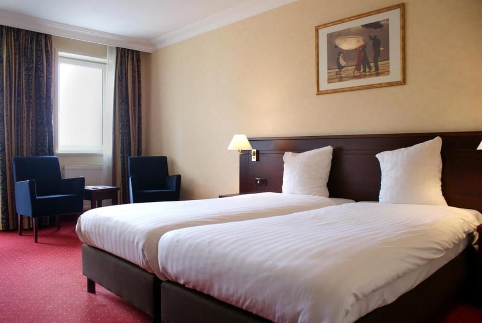 Unit with 2 Twin beds