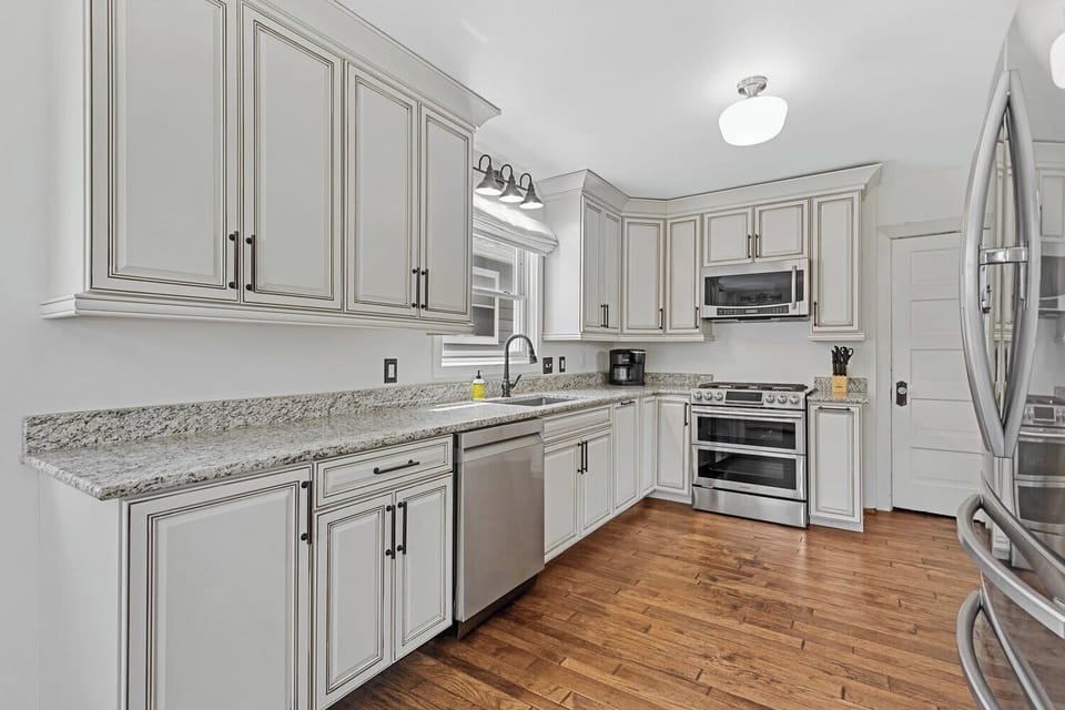 Whether you're preparing a quick breakfast or a full family dinner, this kitchen has everything you need for a comfortable stay. Ideal for families and long-term vacation rentals in Rapid City, SD.