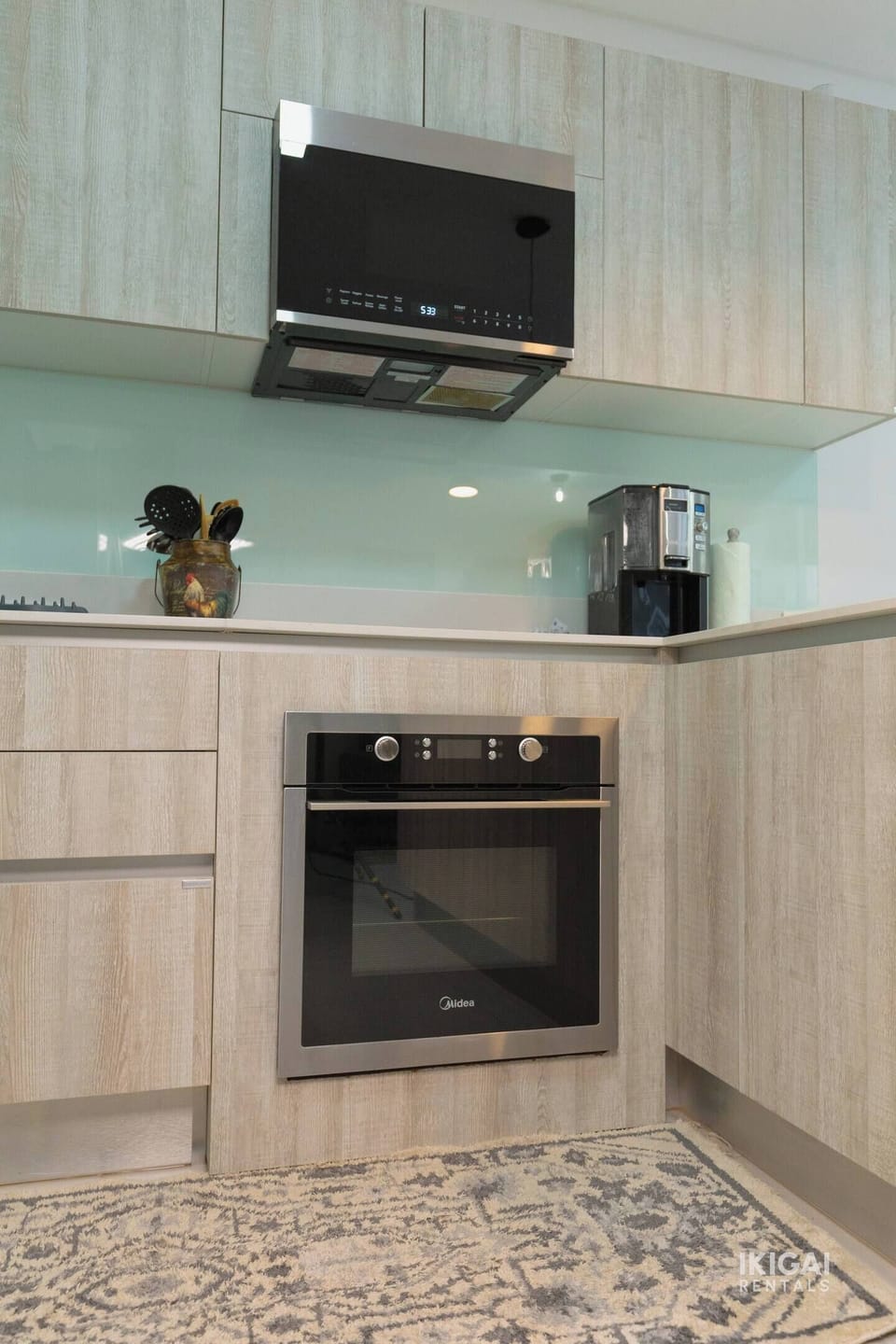 microondas y horno / Microwave & Oven /