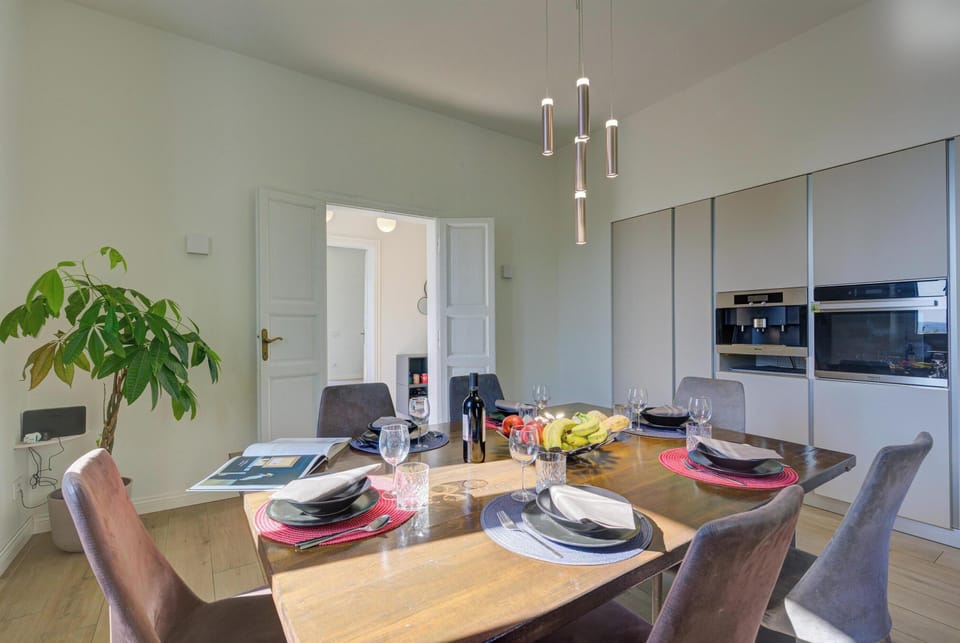 Kitchen and dining area