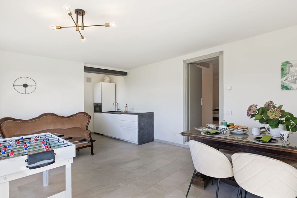 Kitchen and dining area