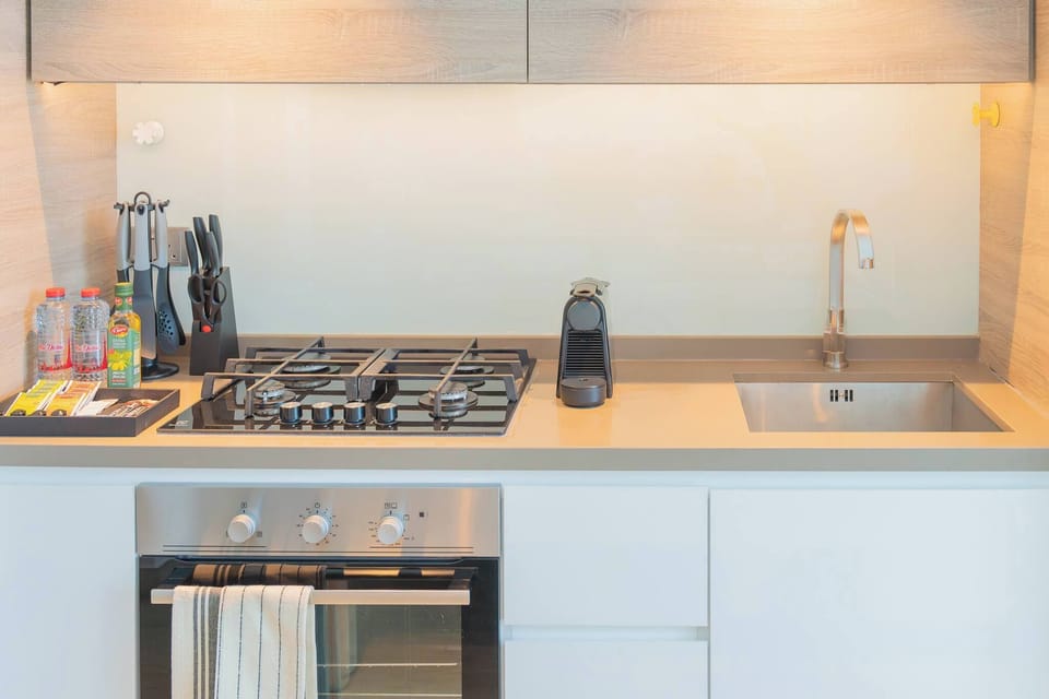 Fully-equipped Kitchen