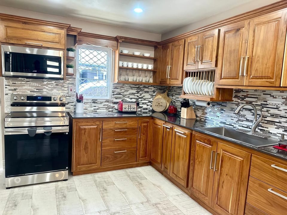 Kitchen (1)