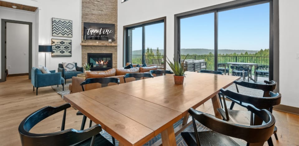 Cozy up in our chic dining area, where good food meets great company with a view that’s hard to beat.