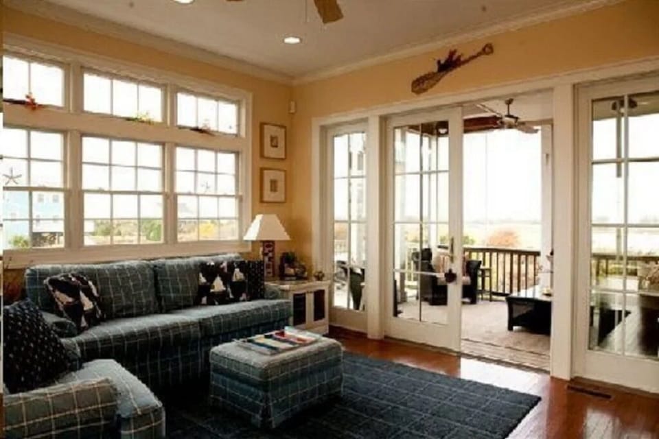 Living Room with Entrance to Screen Porch
