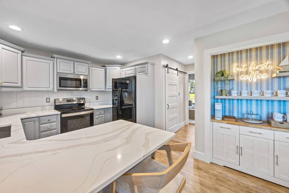 The kitchen is fully equipped and ready for making everything from an easy breakfast to a gourmet meal.