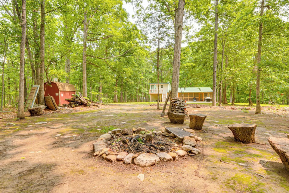 Fire Pit | 2-Story Cabin