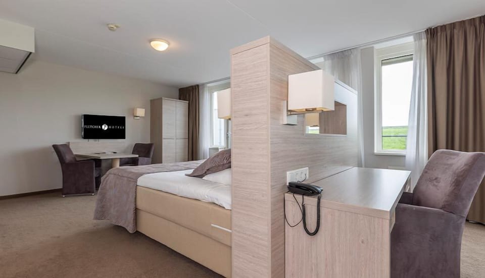 Unit with King size bed