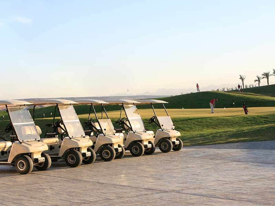 Cruise to the first tee with effortless resort convenience.