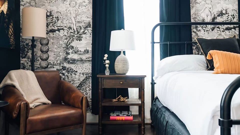 Unit with King size bed