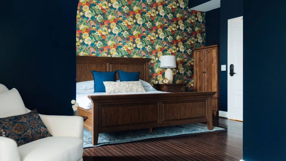 Comfortable Unit with King size bed