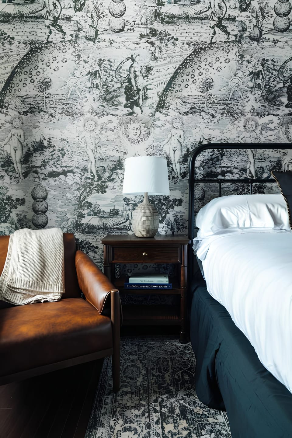 Unit with King size bed