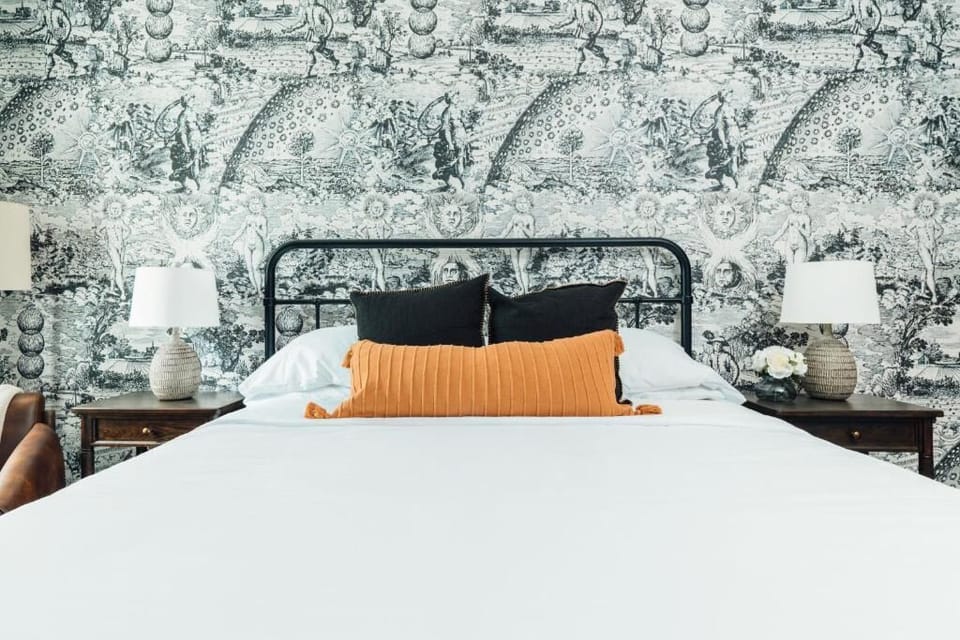 Comfortable Unit with King size bed