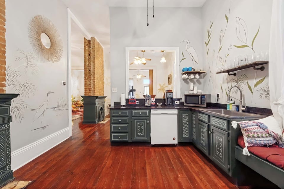 Fully Equipped Chef's Kitchen with Espresso Machine and Drip Coffee