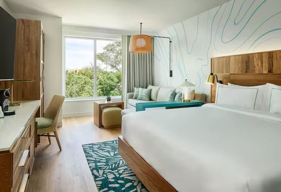 Comfortable Unit with King size bed