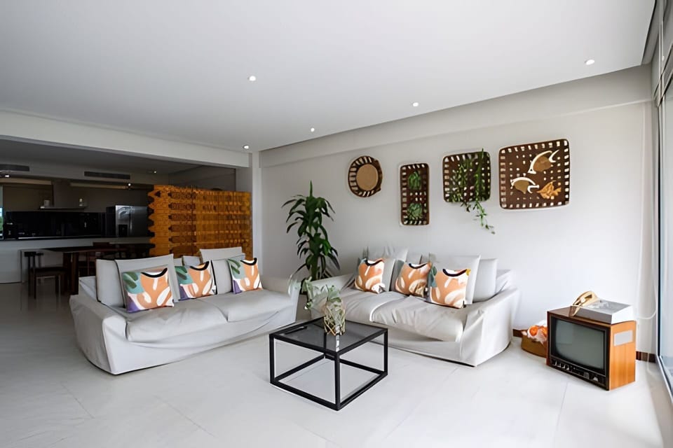 On site,Seating area,Coffee / tea facilities,Area and facilities,Decorative detail,Living Room,Location,View(from property / room)