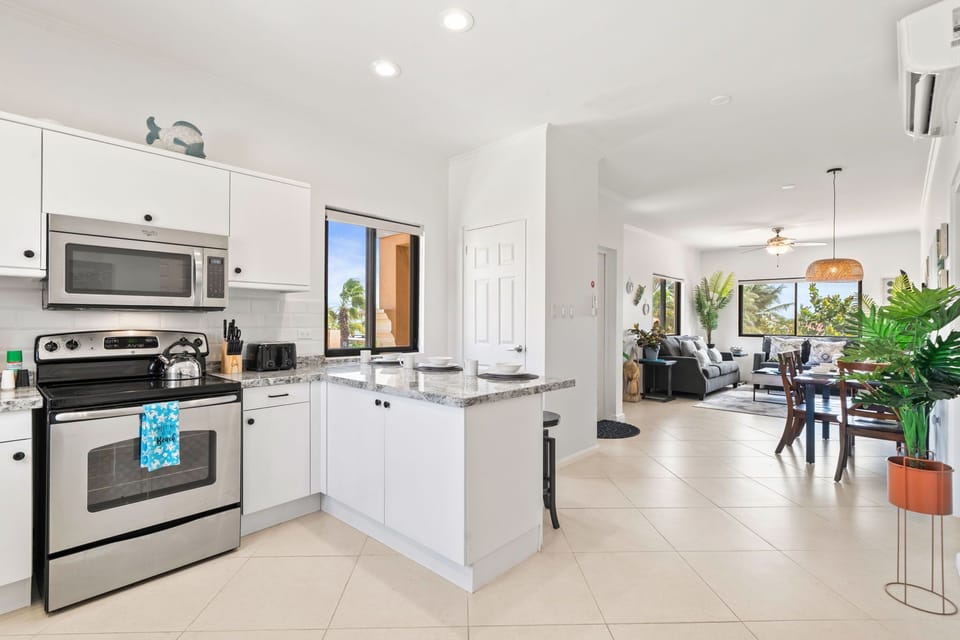 Kitchen has a breakfast bar