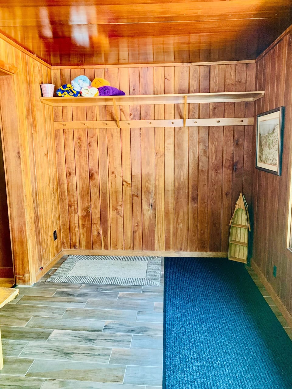 Entry way / mud room