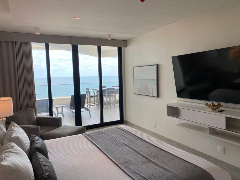 2nd Bedroom With Patio Access