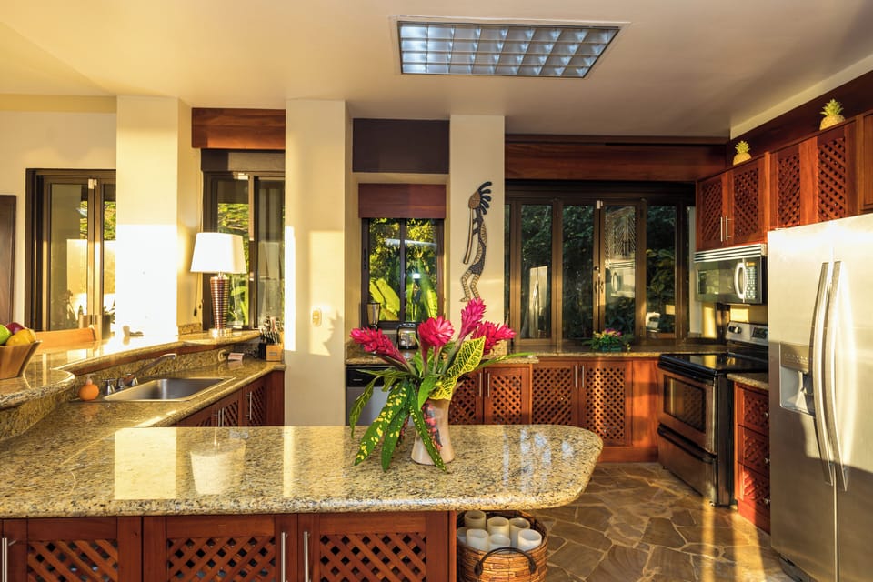 Tulemar Garden House gourmet chefs Kitchen