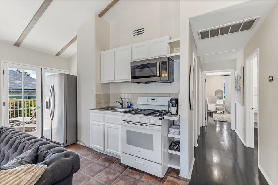 The full kitchen is basic but it has everything you need.
