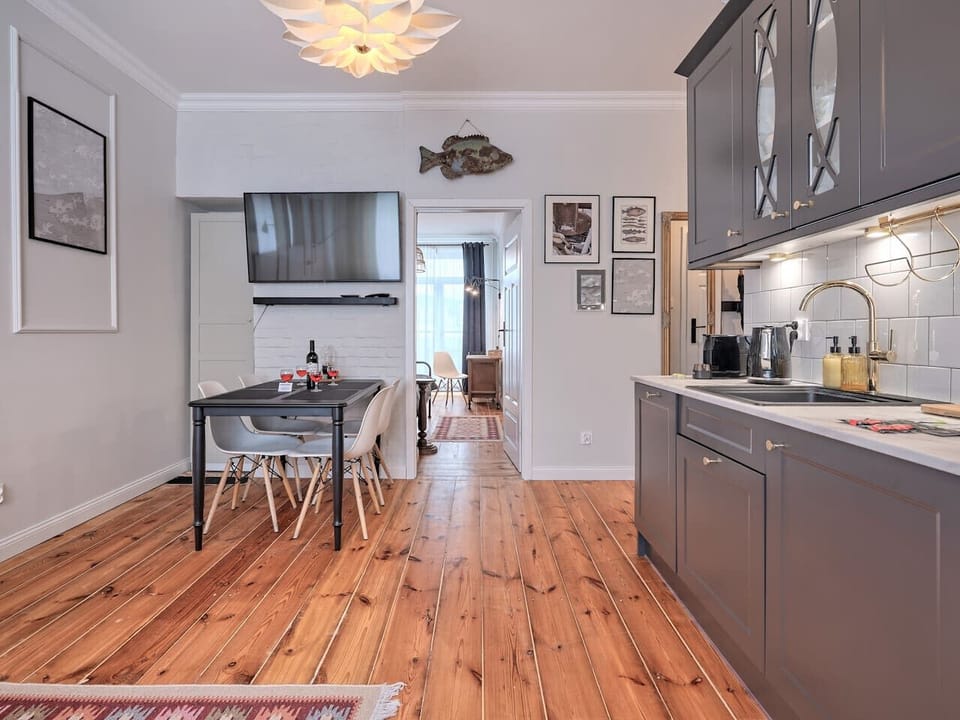 Fully equipped kitchen - book now with Rentujemy.com