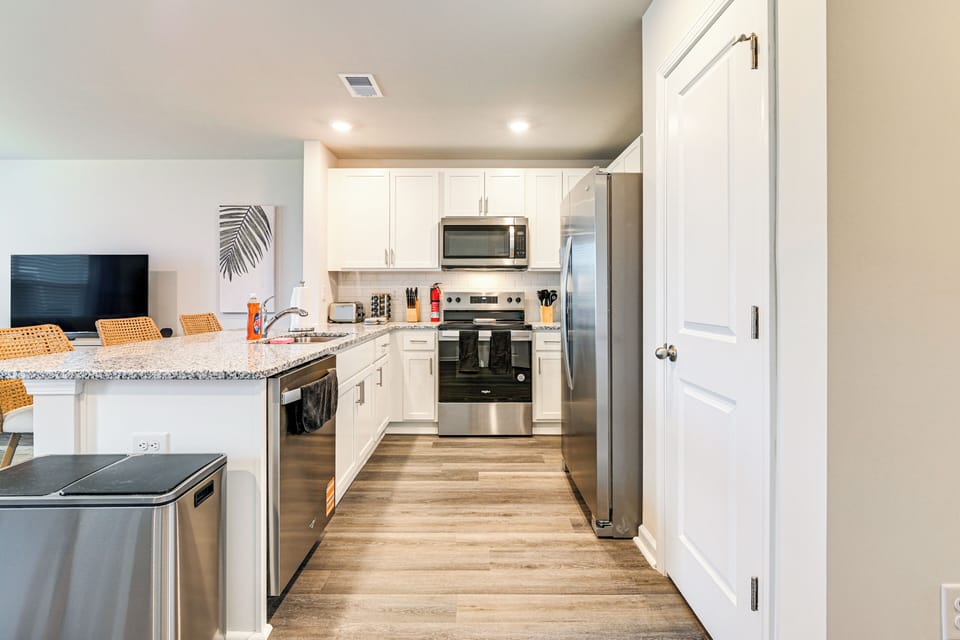 Kitchen | 1st Floor | Dishwasher