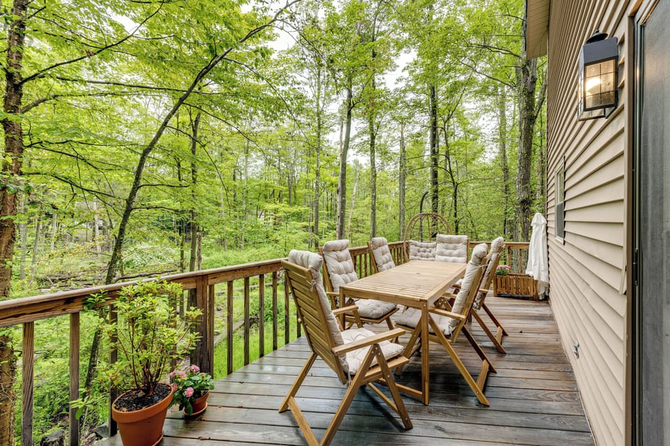 Deck | Gas Grill