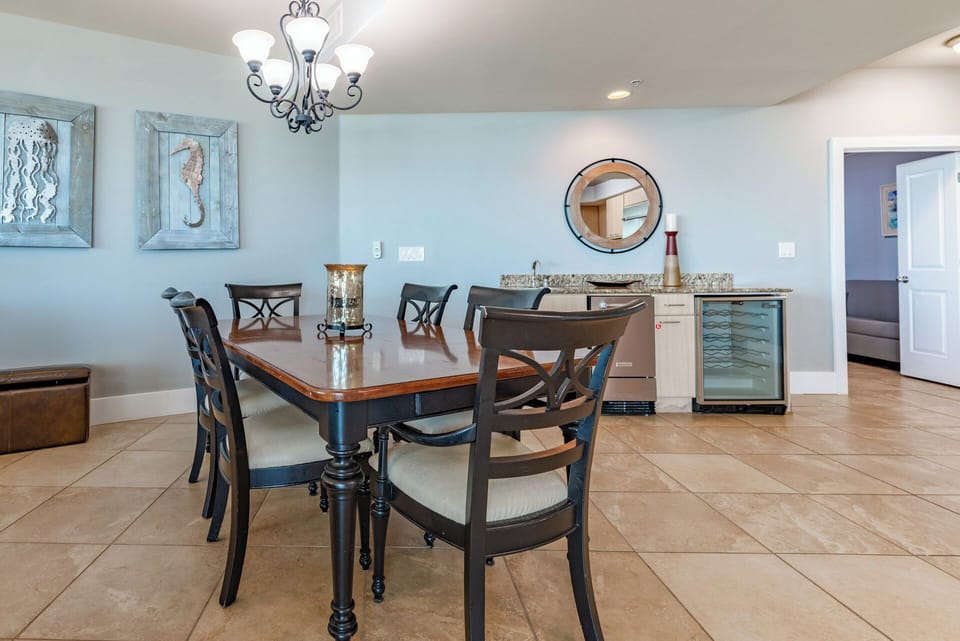 Caribe Resort D315 Dining Room