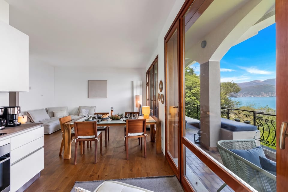Living and dining room