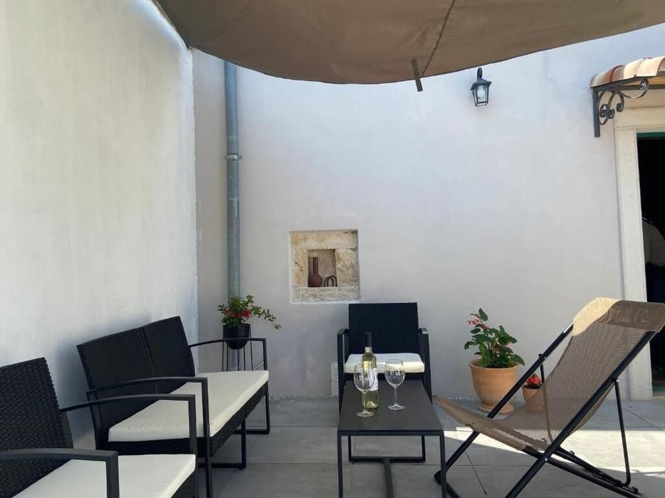 Terrace 2