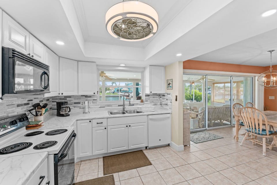 Full Kitchen with Water Views