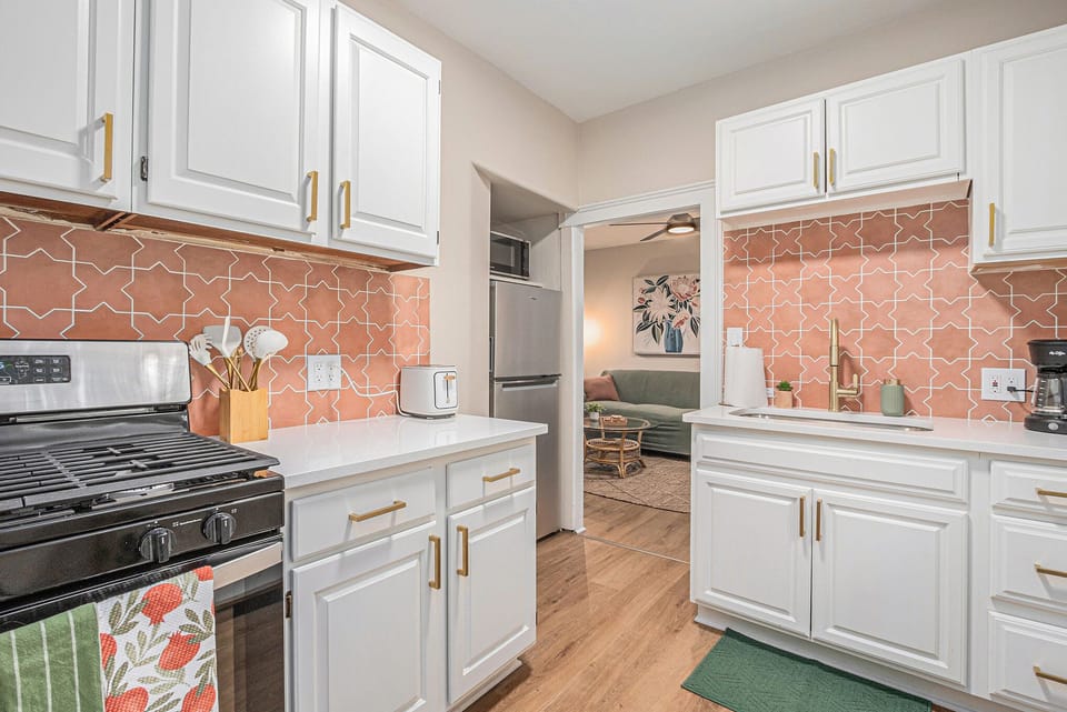 Fully stocked kitchen with cookware and all the essentials