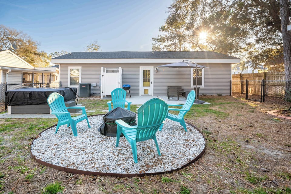 Private Back Yard wit Hot Tub and Fire Pit