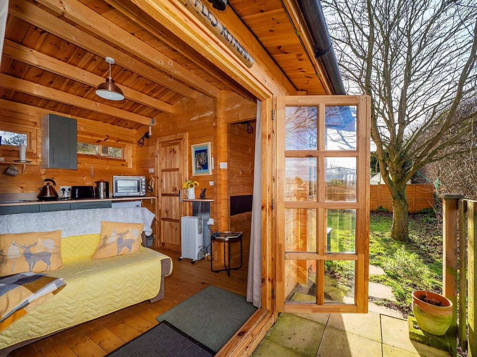 Deck, Shade, Hardwood, Outdoor Furniture, Balcony, Plank, Eco Hotel, Swimming Pool, Wood Flooring, Resort