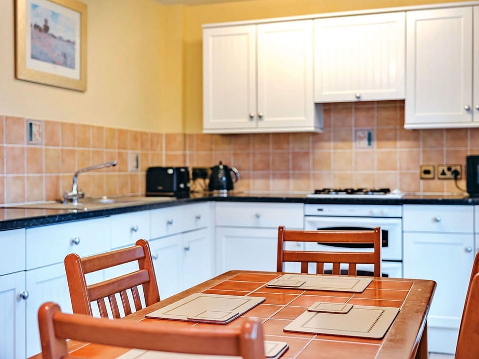 Deck, Shade, Hardwood, Outdoor Furniture, Balcony, Plank, Eco Hotel, Swimming Pool, Wood Flooring, Resort