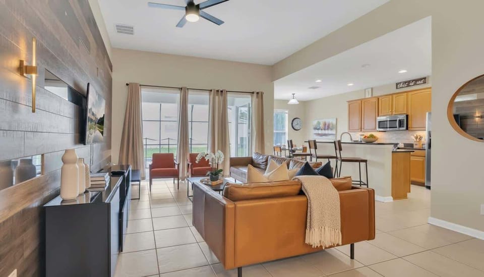 004211_f4ef95-DU-KzfrF