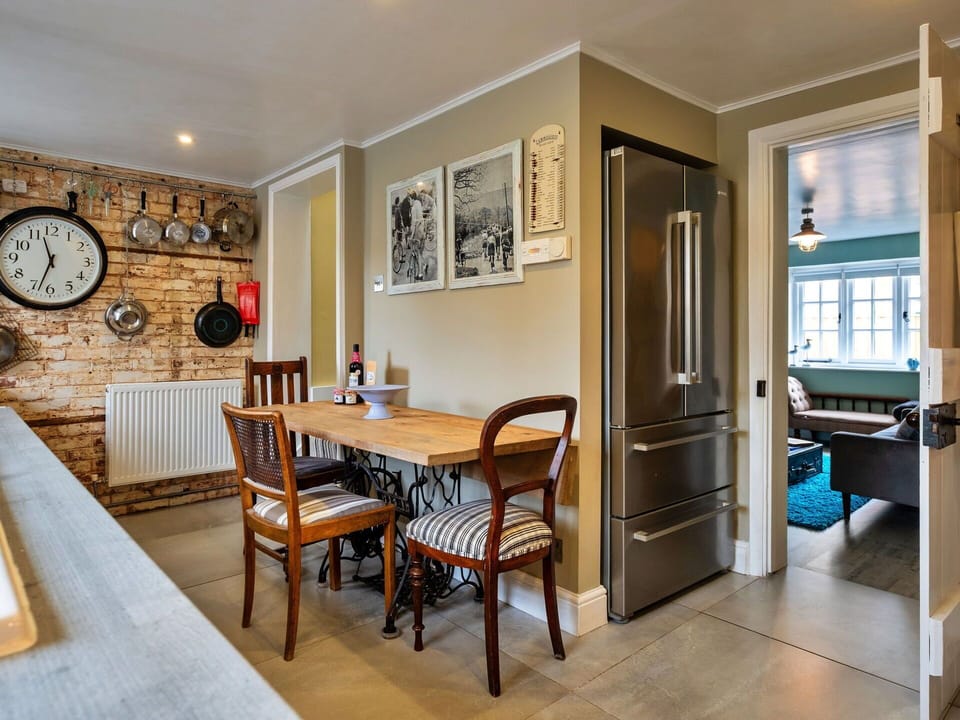 Apartment, Mountain Range, Valley, Alps, Hotel, Mountain Village